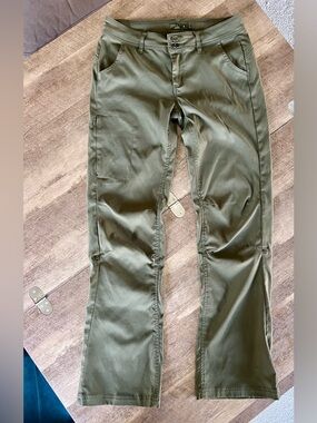 Prana Halle Pants women size 6 Olive Green Straight-Leg Utility hiking Pants
